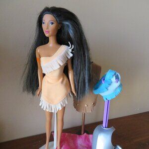 Barbie Sun Colors Pocahontas